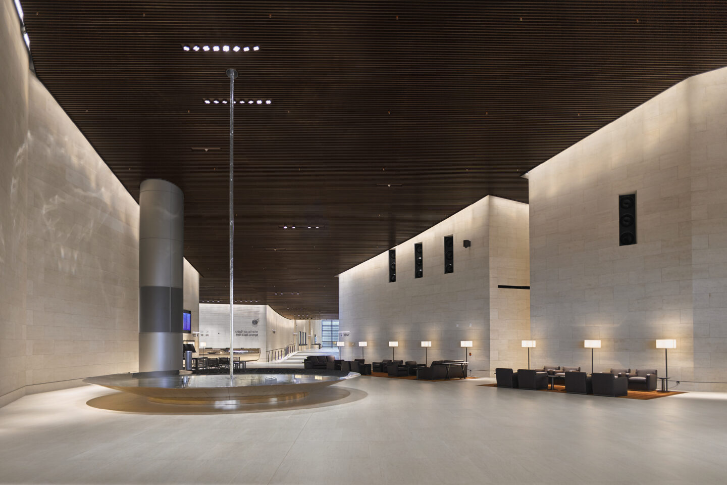 Qatar Airways premium passenger lounges